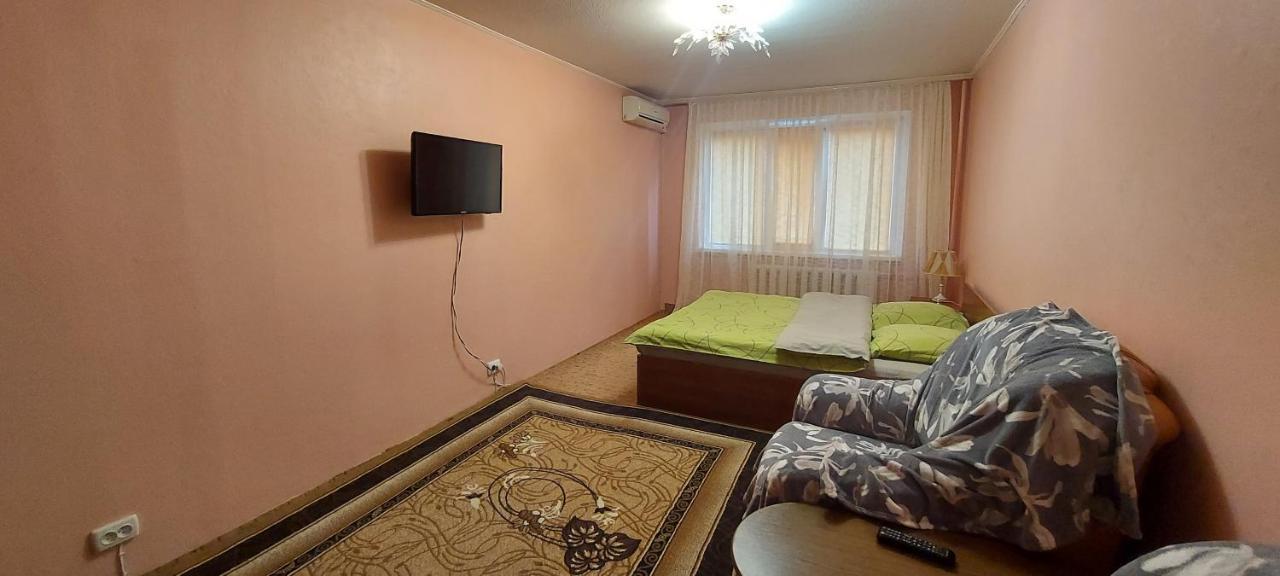קייב Nice Apartment מראה חיצוני תמונה